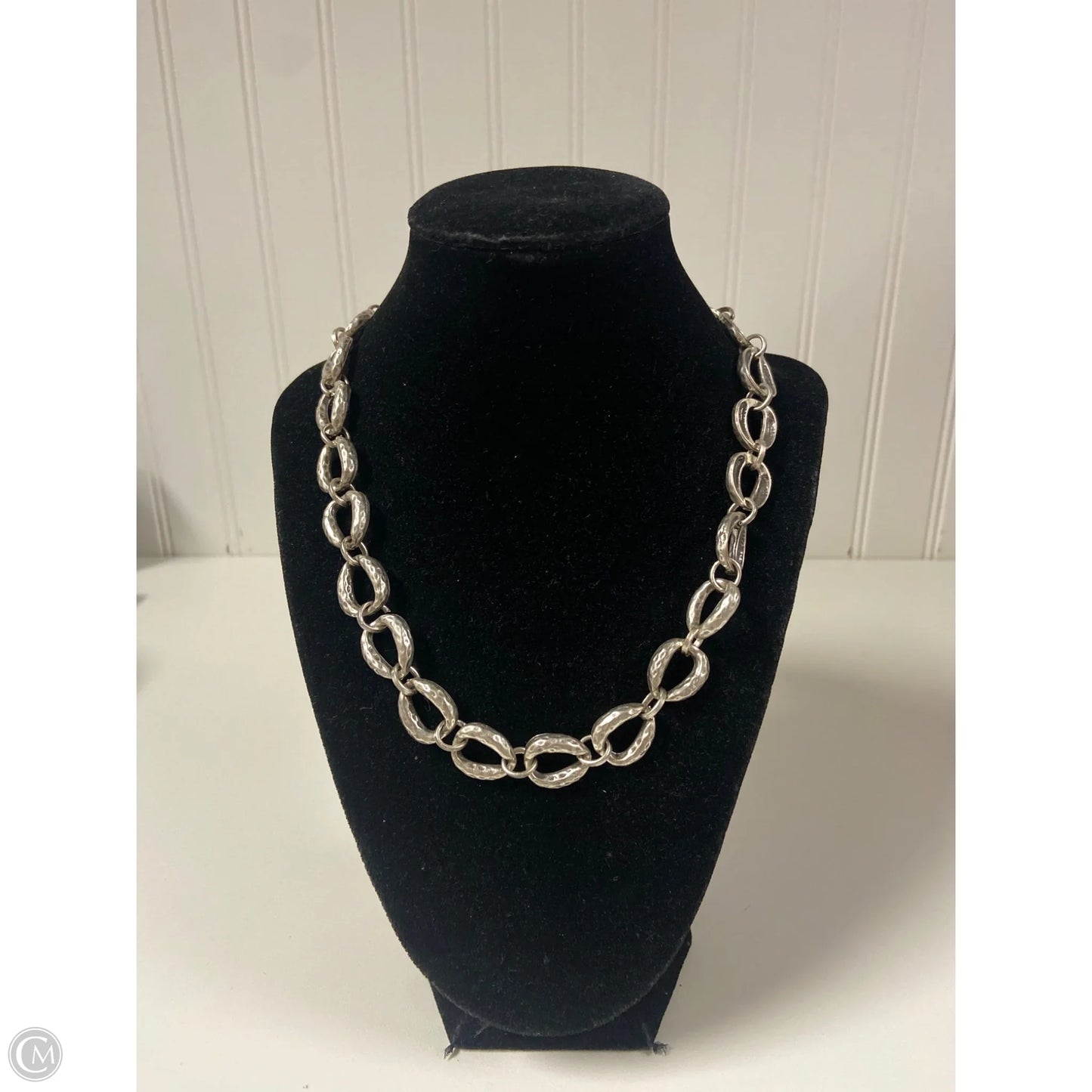 Necklace Chain By Clothes Mentor, Size: 1