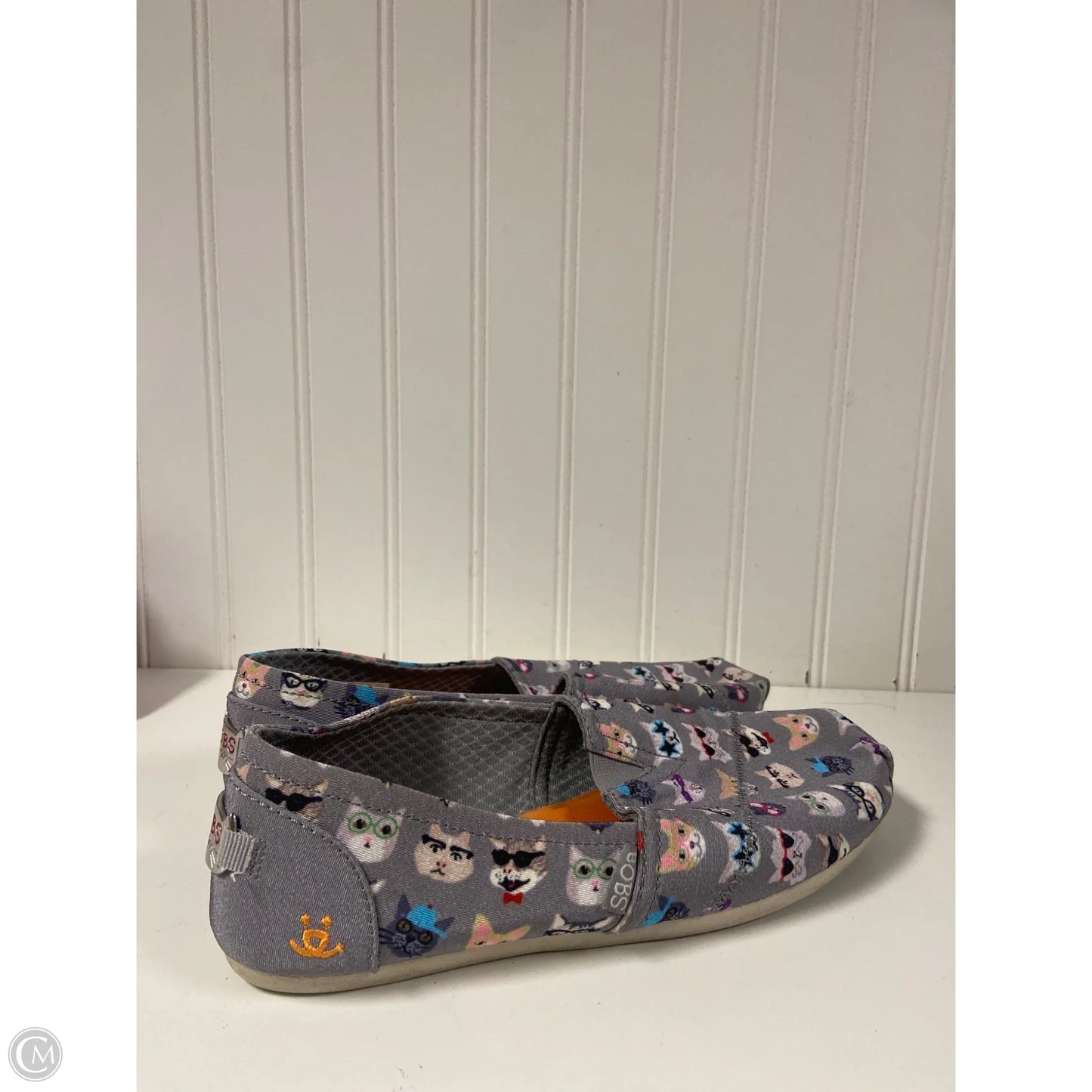 Shoes Flats By Bobs In Grey, Size: 7