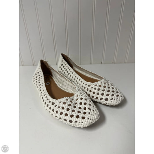 Shoes Flats By Dv In White, Size: 8