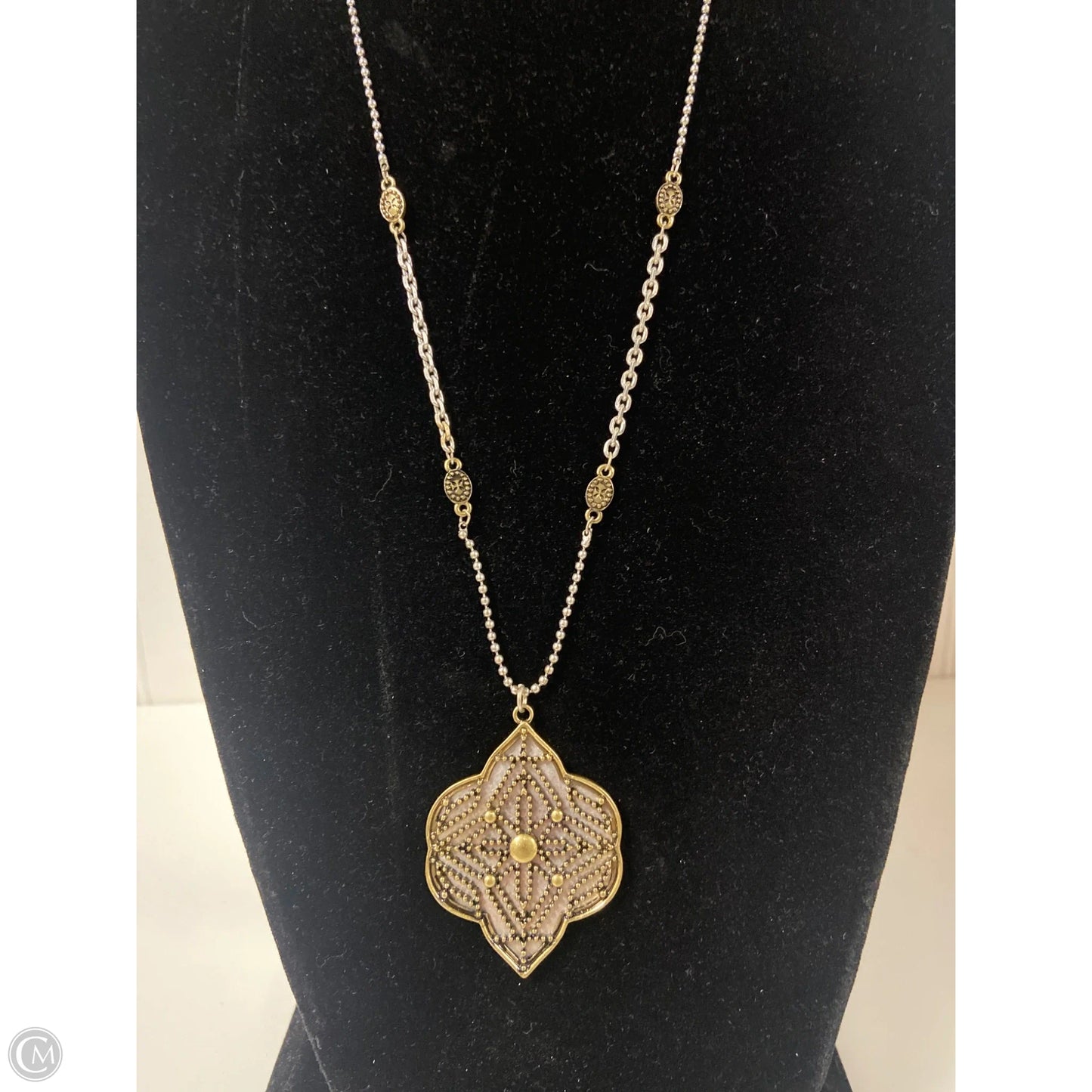 Necklace Pendant By New York And Co, Size: 1