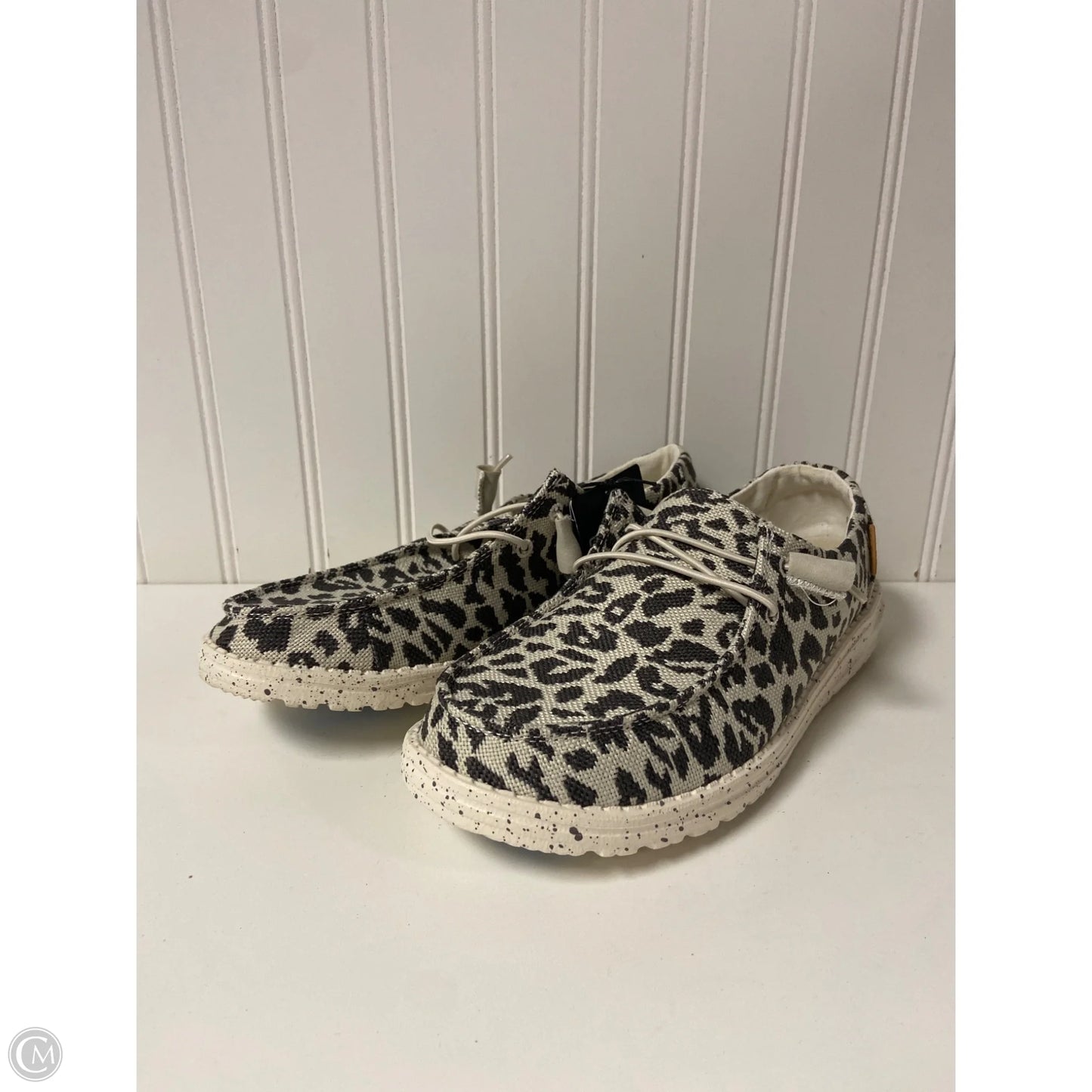 Shoes Flats By Hey Dude In Animal Print, Size: 8