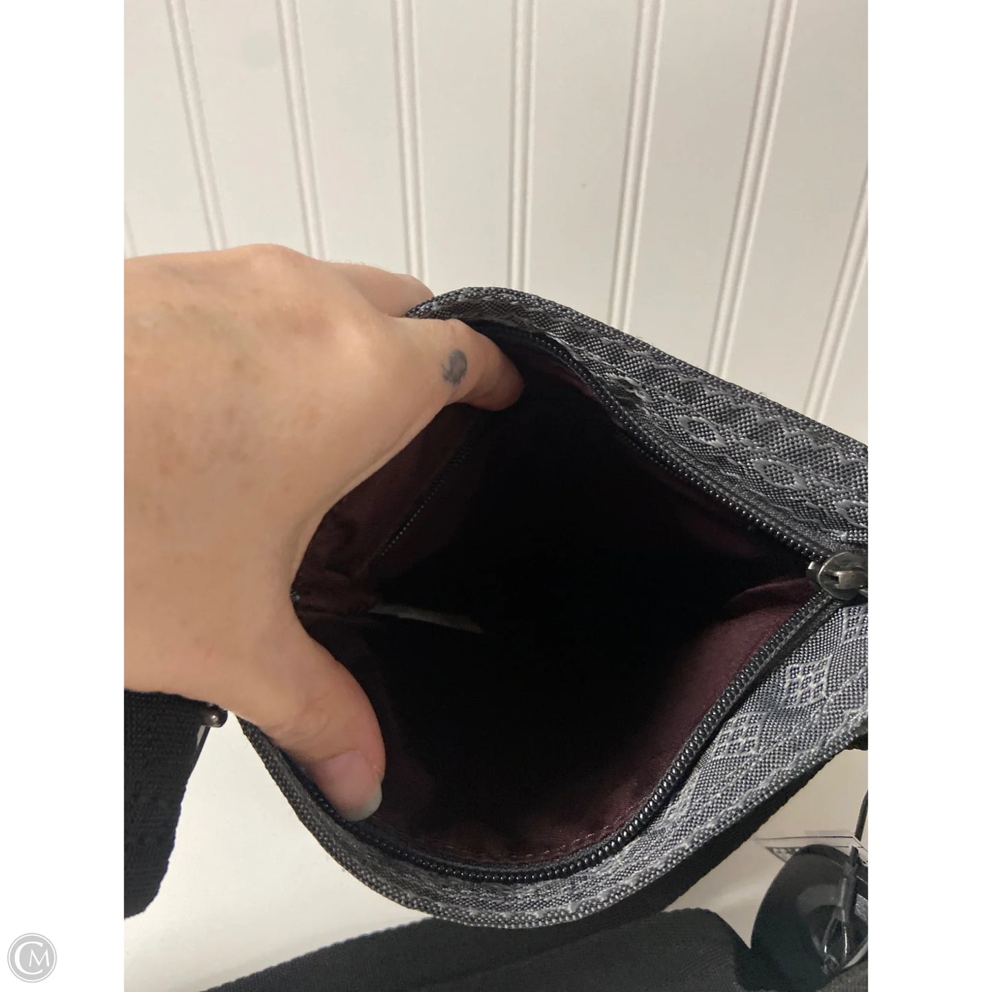 Handbag By Clothes Mentor, Size: Small