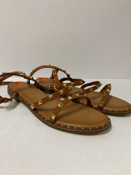 Sandals Flats By Madden Girl  Size: 9.5