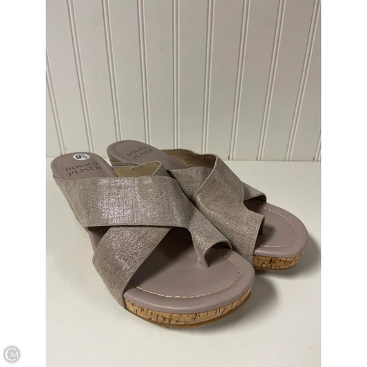 Sandals Heels Wedge By Donald Pliner In Mauve, Size: 9.5