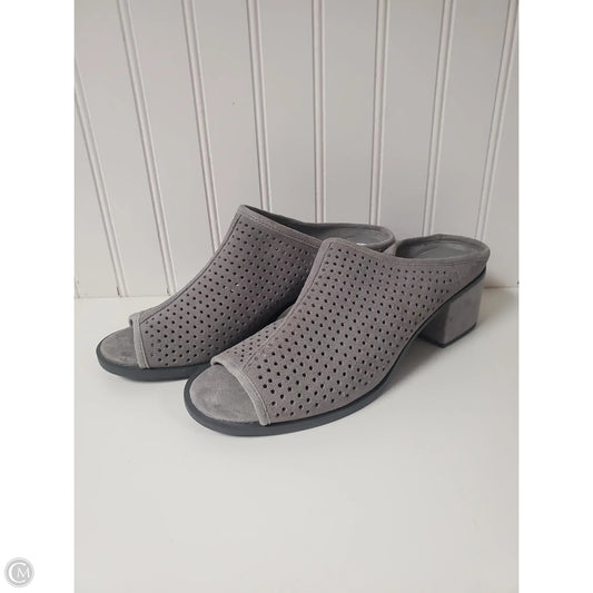 Sandals Heels Block By Koolaburra By Ugg In Grey, Size: 9.5
