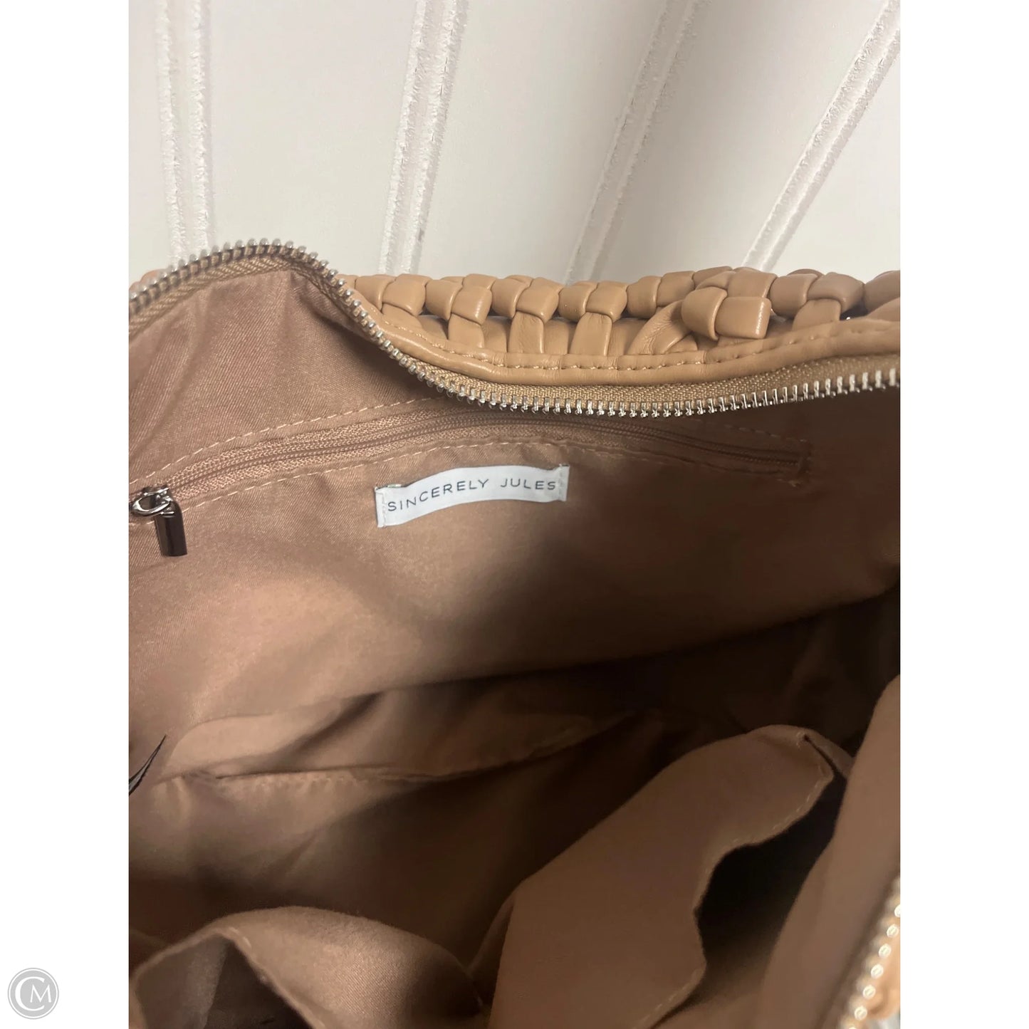 Handbag By Clothes Mentor, Size: Medium