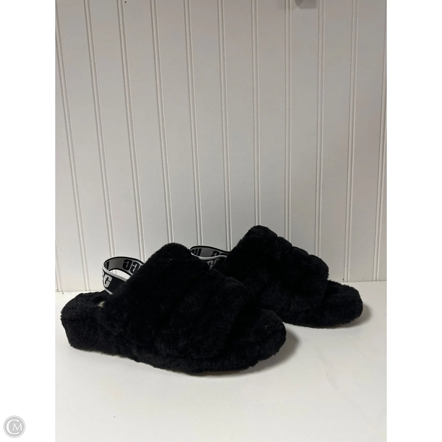 Shoes Designer By Ugg In Black, Size: 8