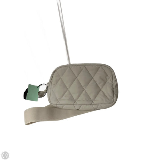 Belt Bag By Vera Bradley, Size: Medium