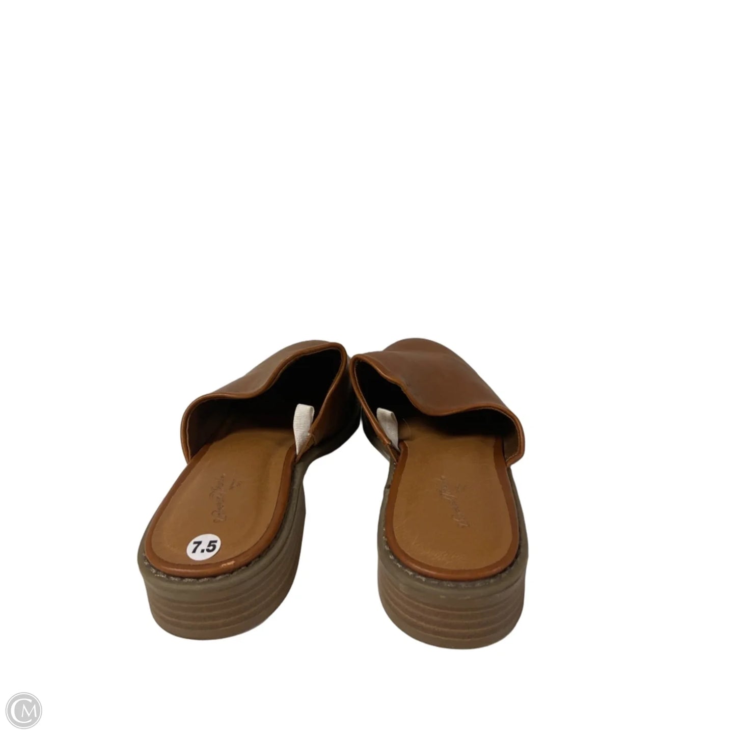 Shoes Flats By Universal Thread In Tan, Size: 7.5