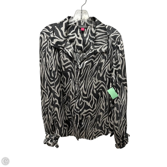 Top Long Sleeve By Vince Camuto In Black & White, Size: L