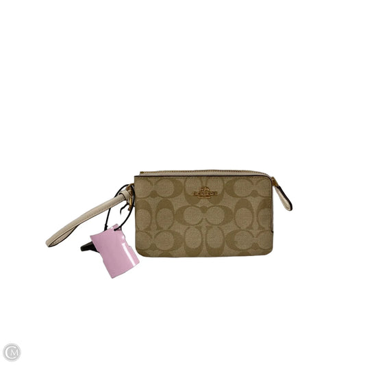Wristlet Designer By Coach, Size: Medium