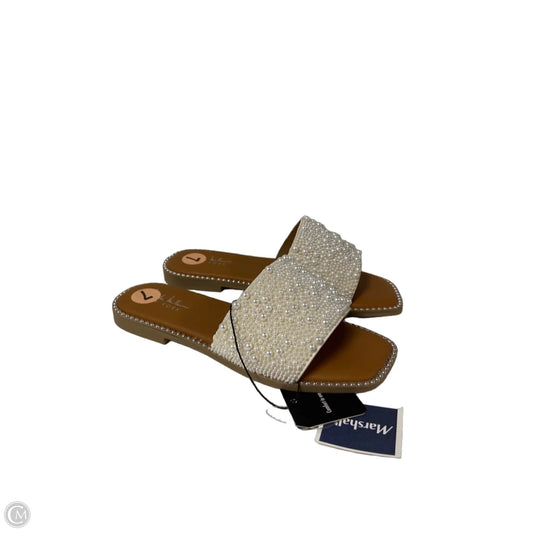 Sandals Flats By Nicole Miller In White, Size: 7