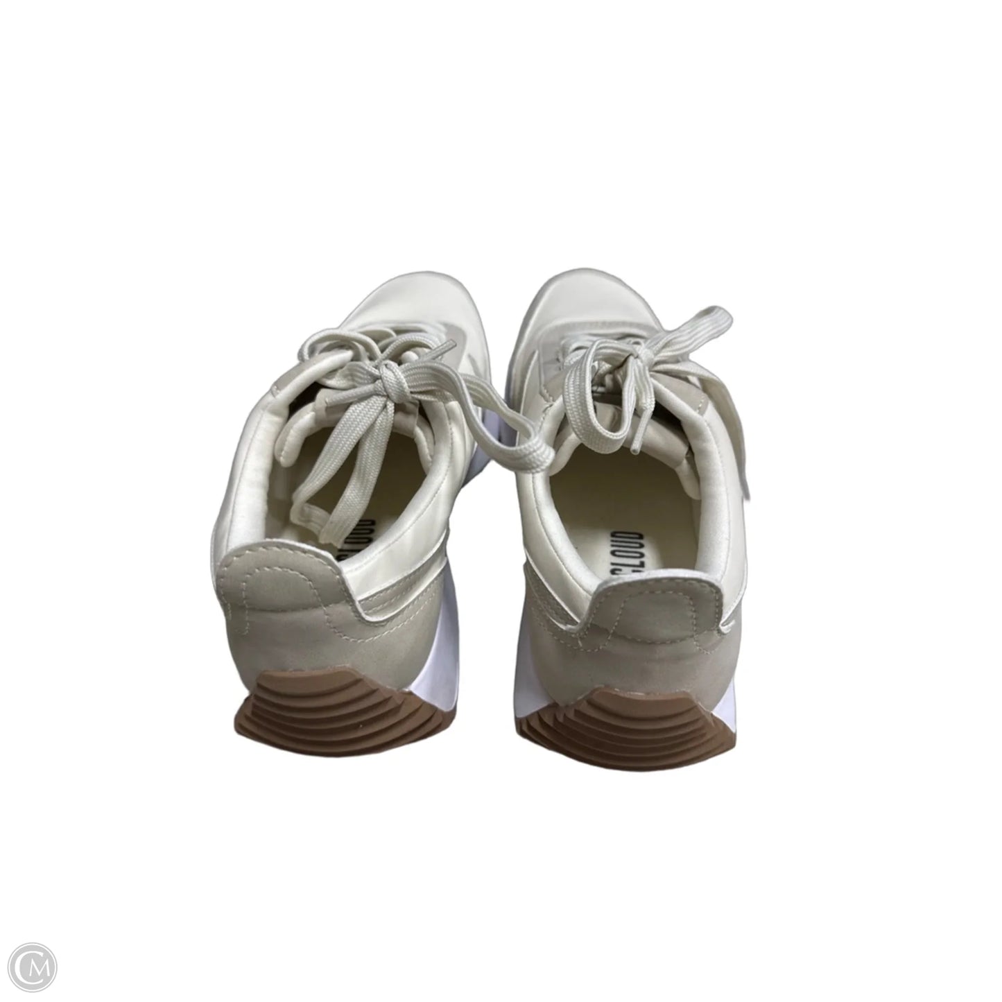 Shoes Sneakers By Clothes Mentor In Beige, Size: 8