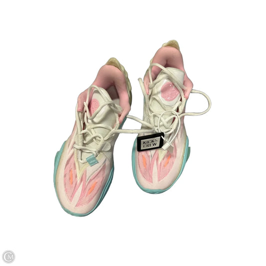 Shoes Sneakers By Clothes Mentor In White, Size: 6.5