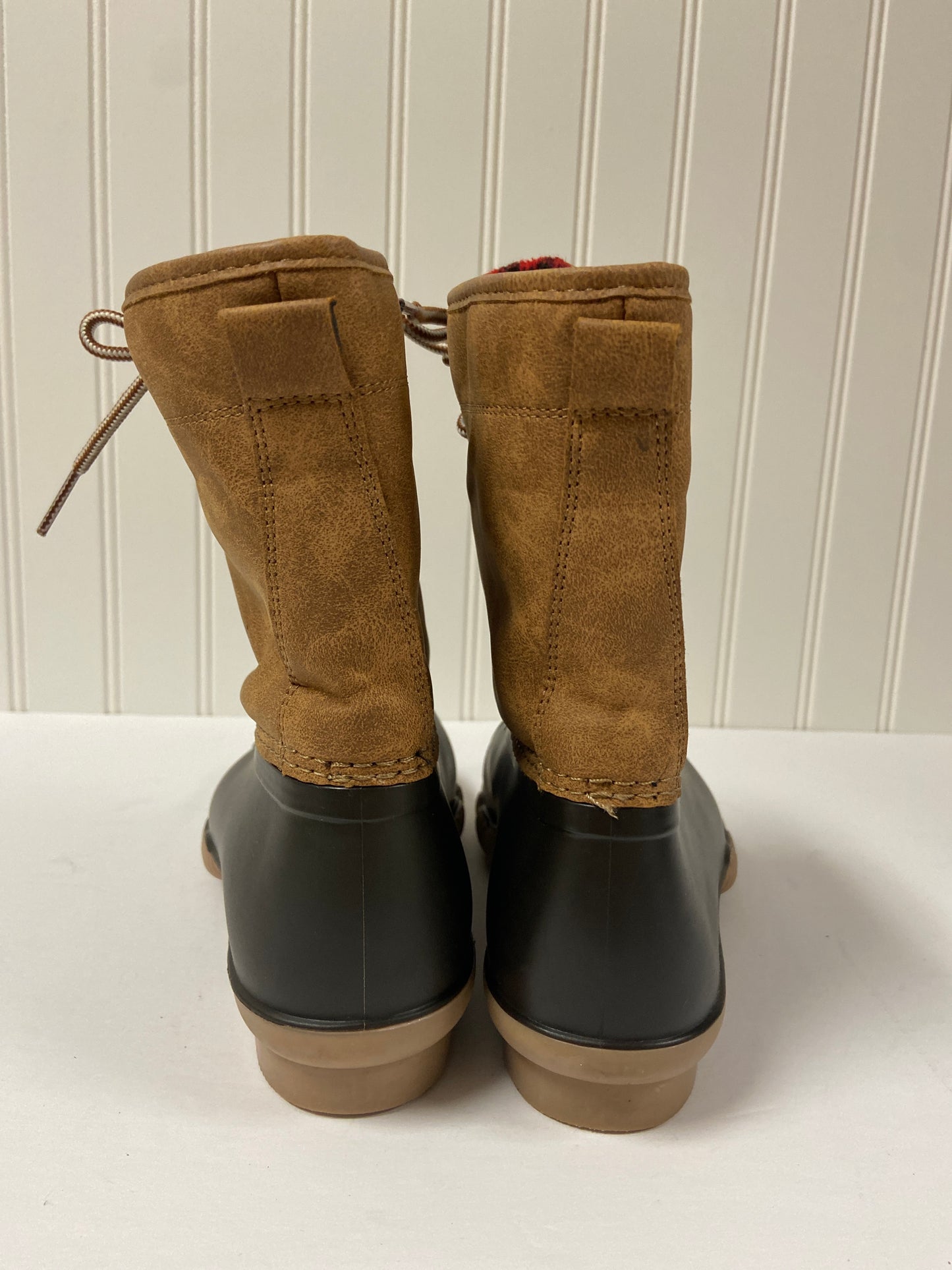 Boots Snow By Clothes Mentor  Size: 7