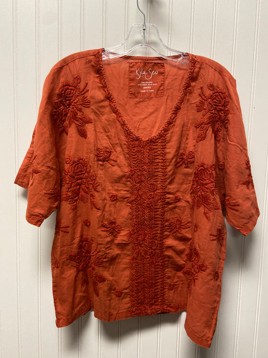 Top Short Sleeve By Clothes Mentor In Orange, Size: S