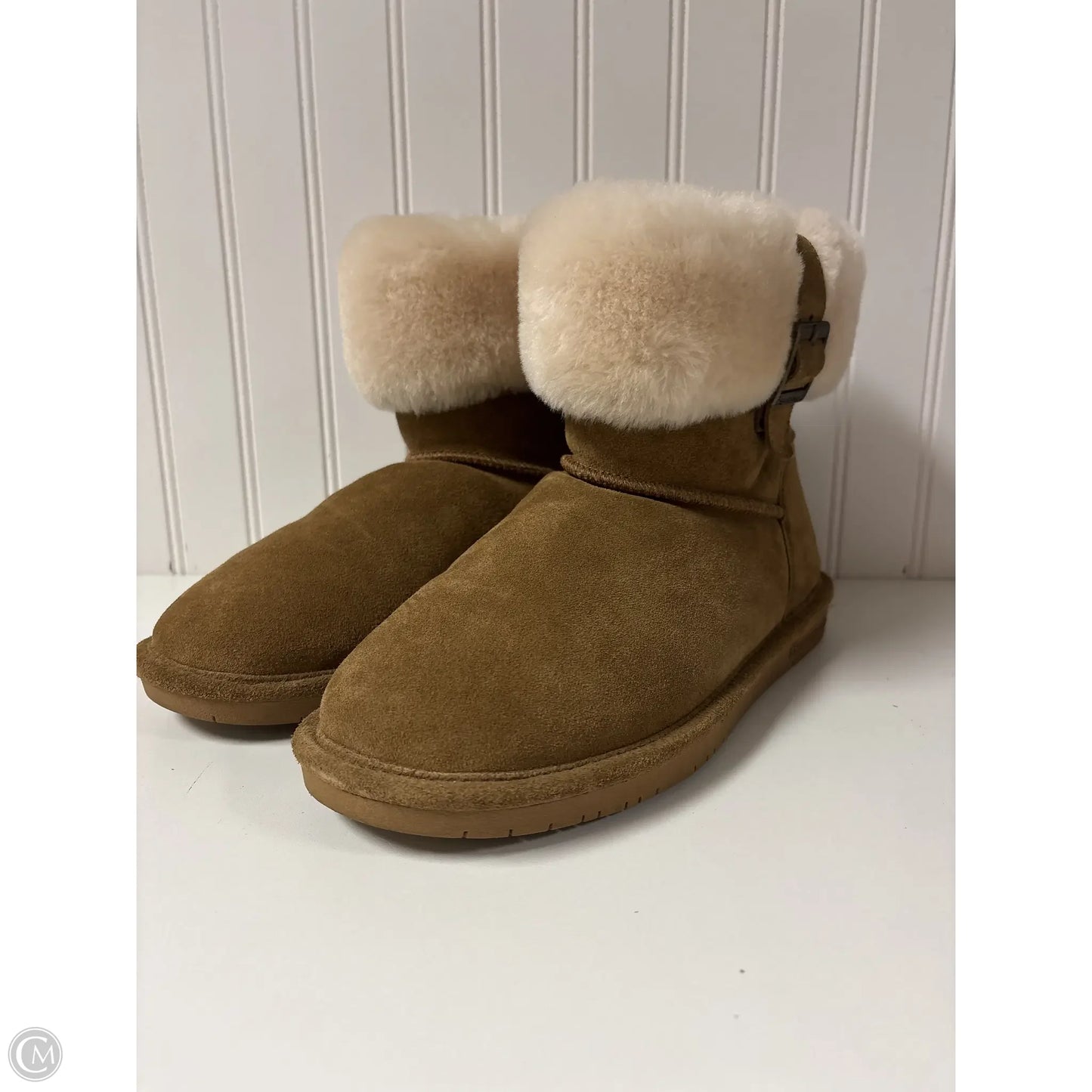 Boots Snow By Bearpaw In Brown, Size: 10