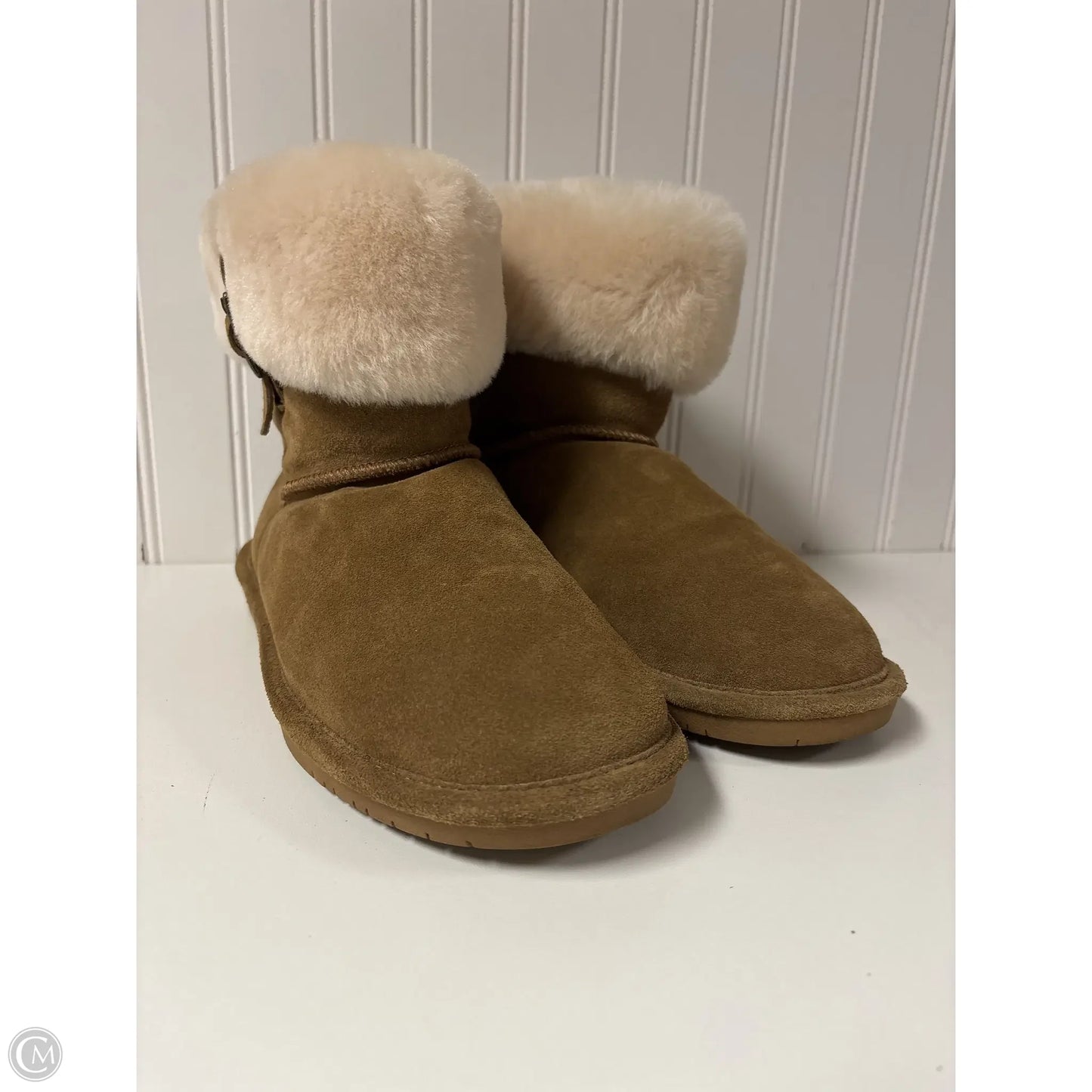 Boots Snow By Bearpaw In Brown, Size: 10