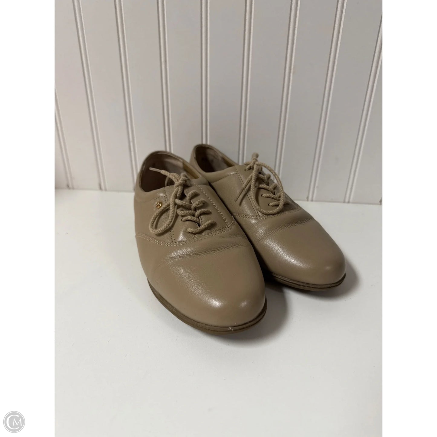 Shoes Sneakers By Easy Spirit In Taupe, Size: 6.5