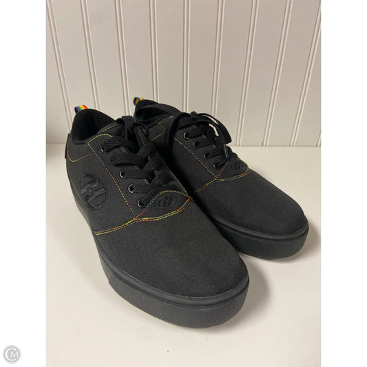 Shoes Sneakers By Cmc In Black, Size: 7