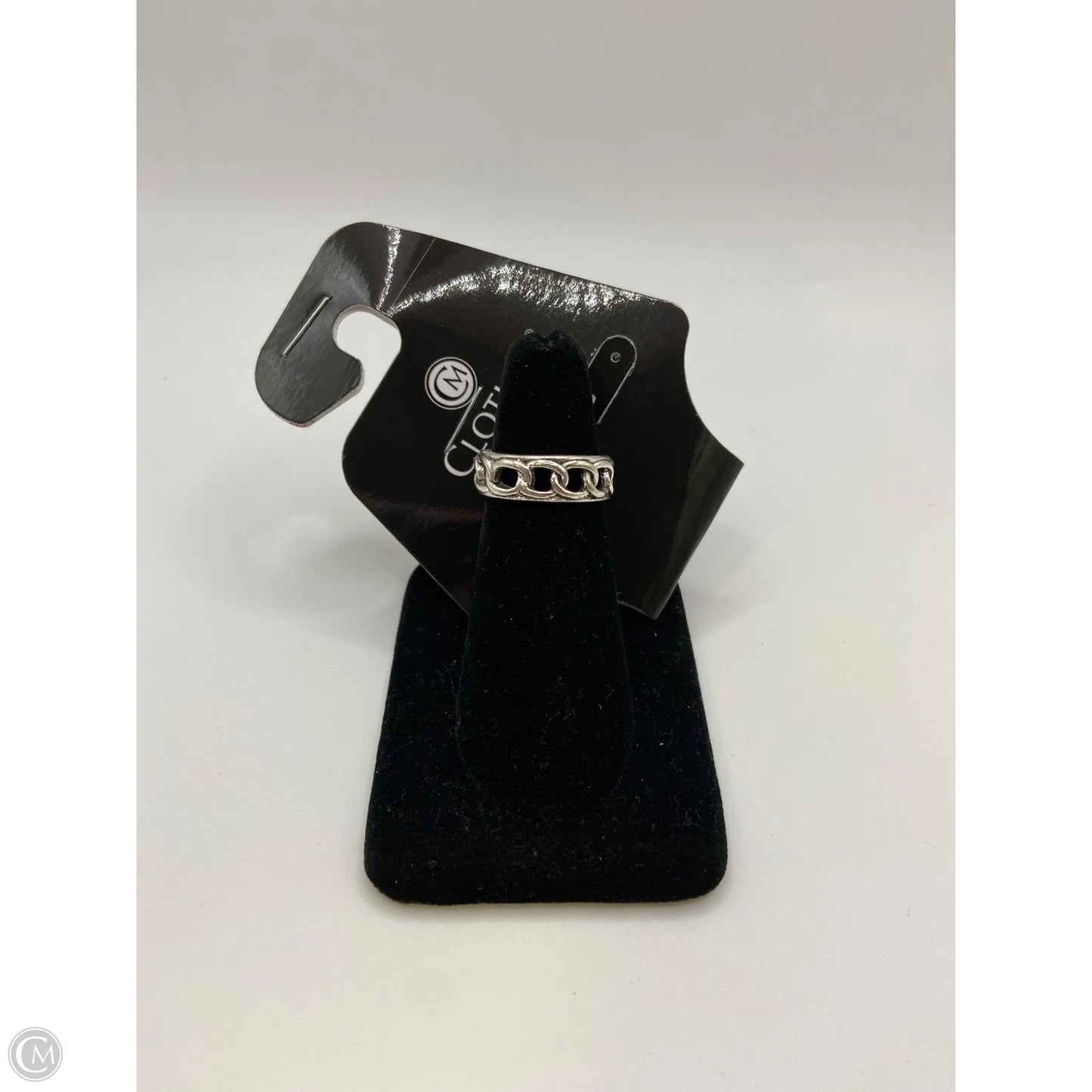 Ring Band By Clothes Mentor, Size: 6.5