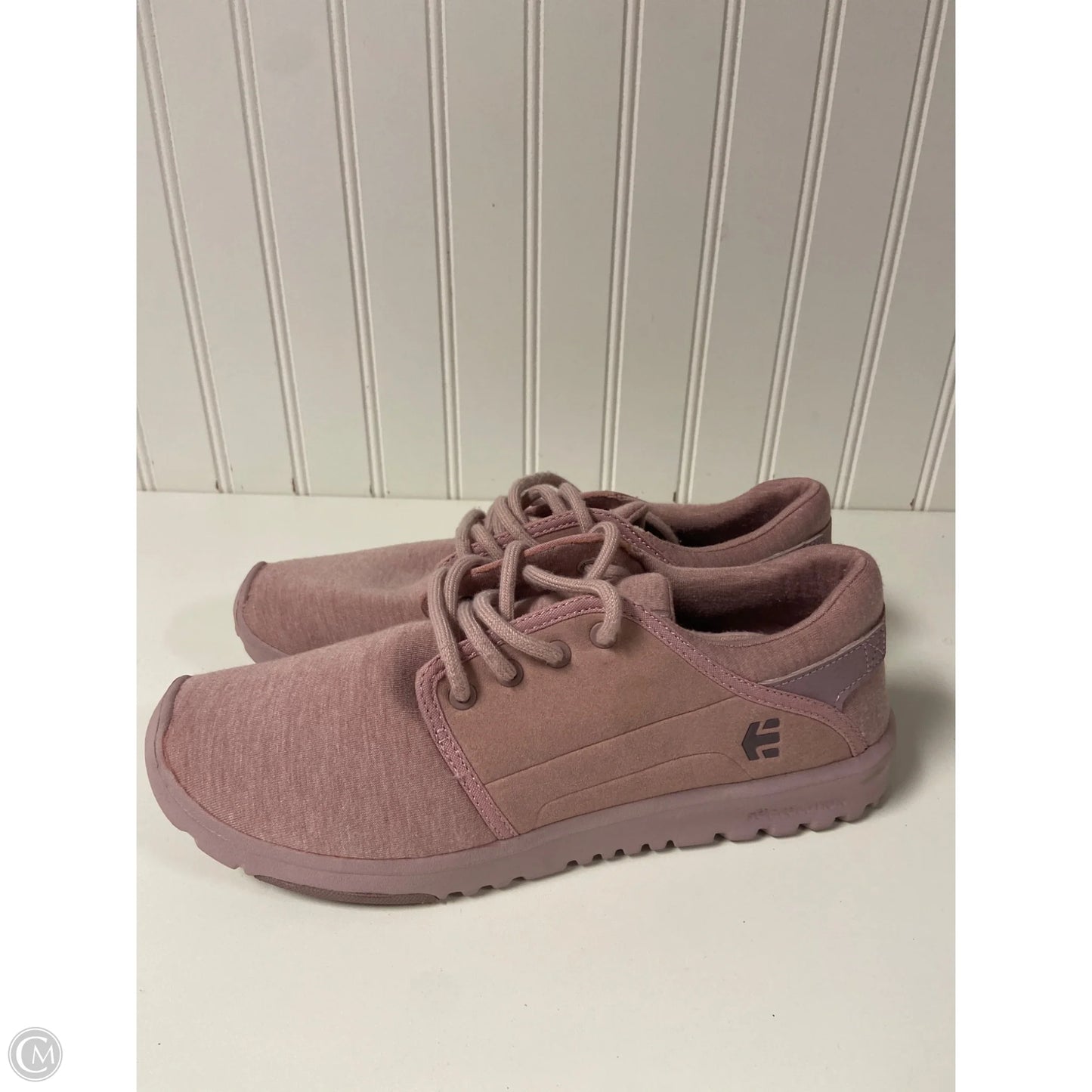 Shoes Sneakers By Clothes Mentor In Mauve, Size: 9.5