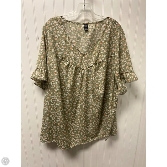 Top Short Sleeve Basic By Shein In Green, Size: 5
