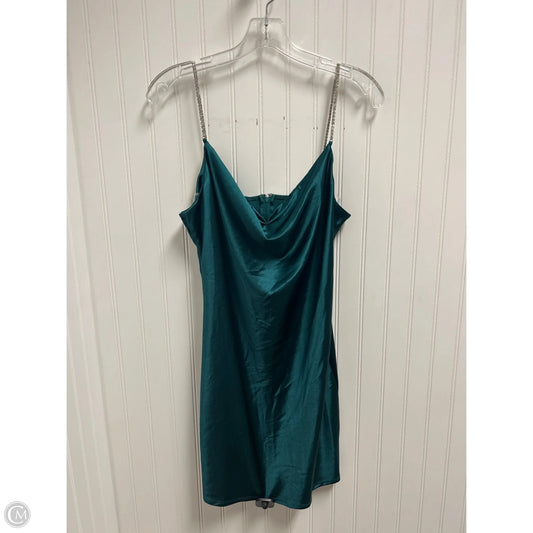 Dress Party Short By Clothes Mentor In Green, Size: M