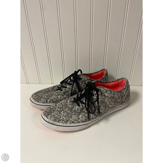 Shoes Sneakers By Vans In Black & White, Size: 9