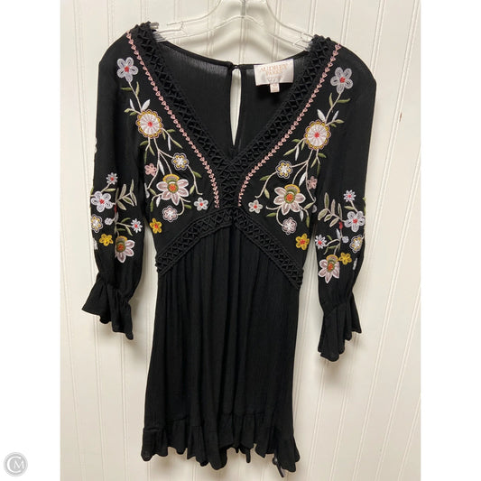 Dress Casual Short By Clothes Mentor In Black, Size: Xs