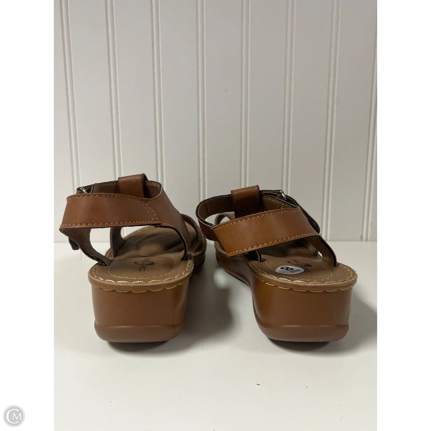 Sandals Flats By Clothes Mentor In Brown, Size: 8