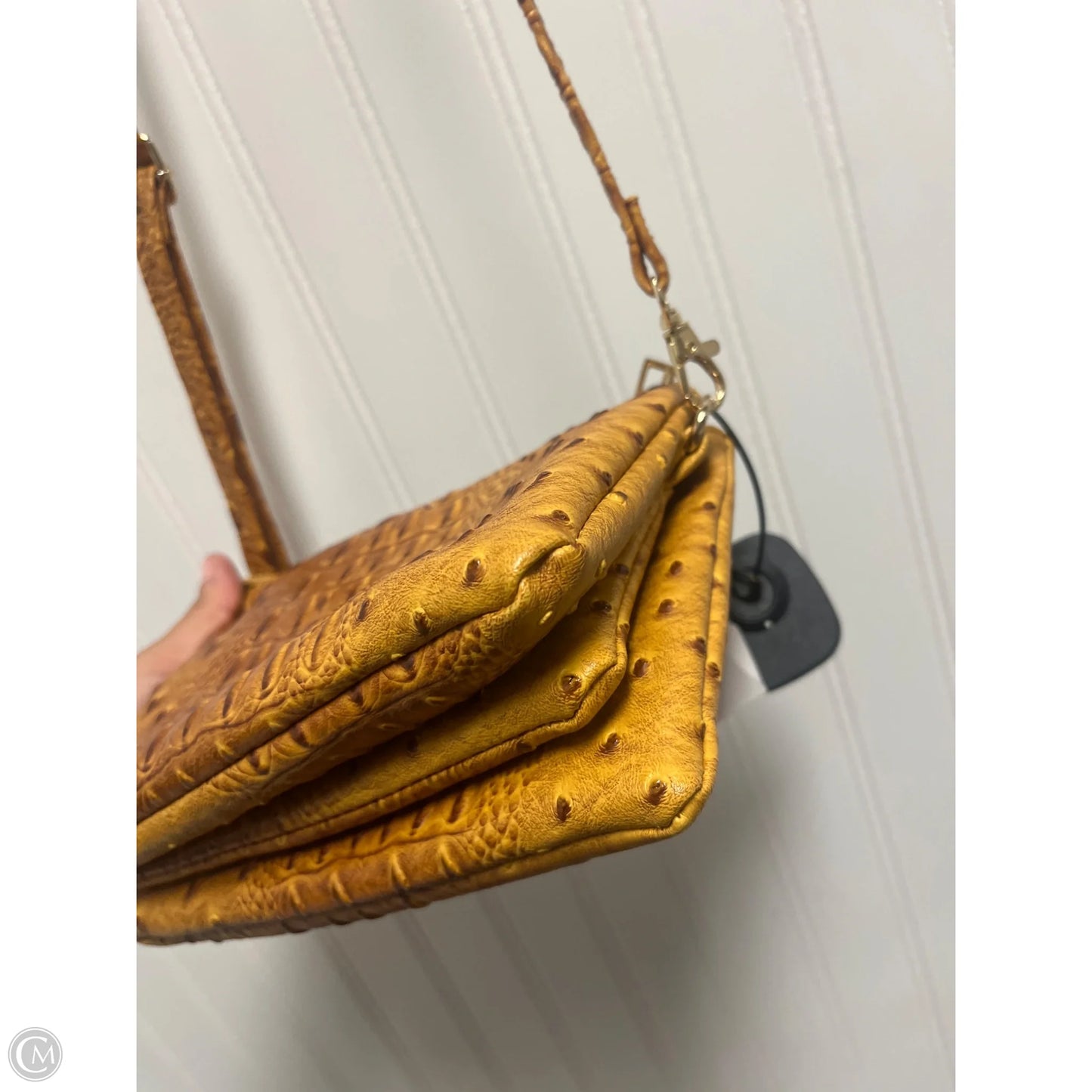 Crossbody By Clothes Mentor, Size: Small