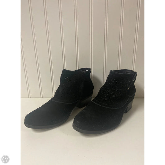 Boots Ankle Heels By Bare Traps In Black, Size: 7