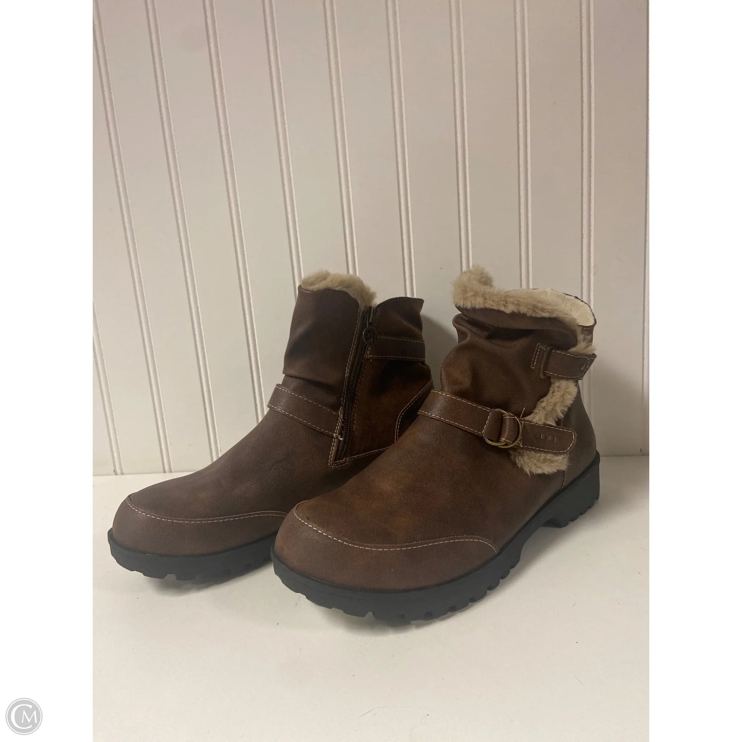 Boots Ankle Flats By Jbu By Jambu In Brown, Size: 9