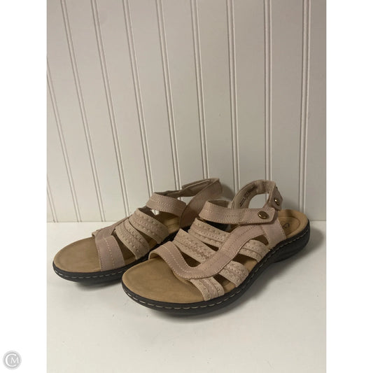 Sandals Flats By Clarks In Taupe, Size: 9