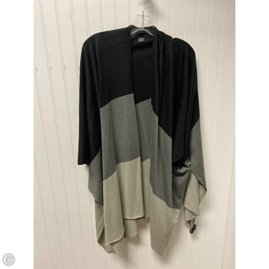 Shawl By Cmf In Black & Grey, Size: Osfm