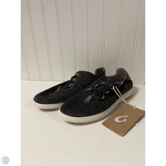 Shoes Sneakers By Olukai In Black & Grey, Size: 6.5