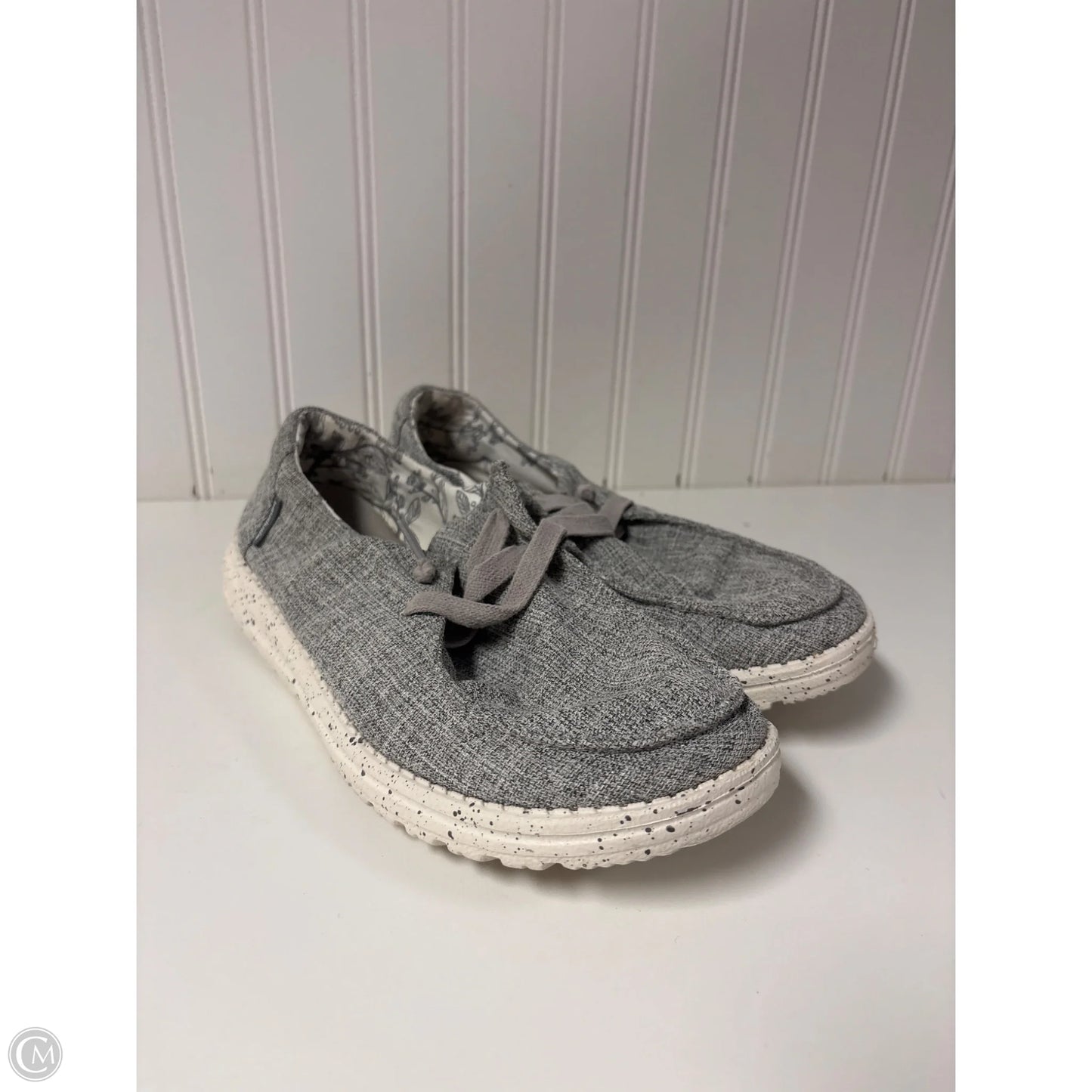 Shoes Flats By Hey Dude In Grey, Size: 9