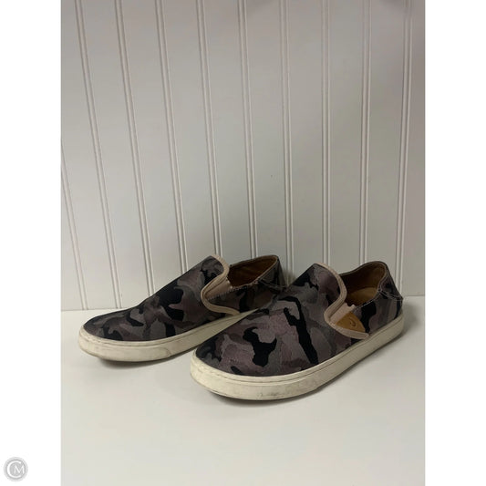 Shoes Athletic By Olukai In Camouflage Print, Size: 8.5