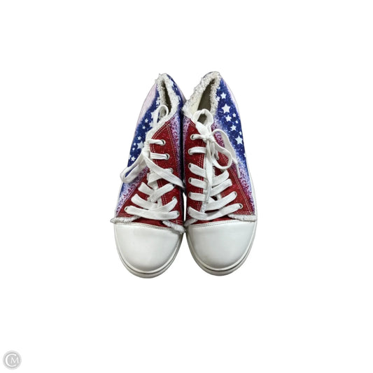 Shoes Sneakers By Clothes Mentor In Red, Size: 8.5