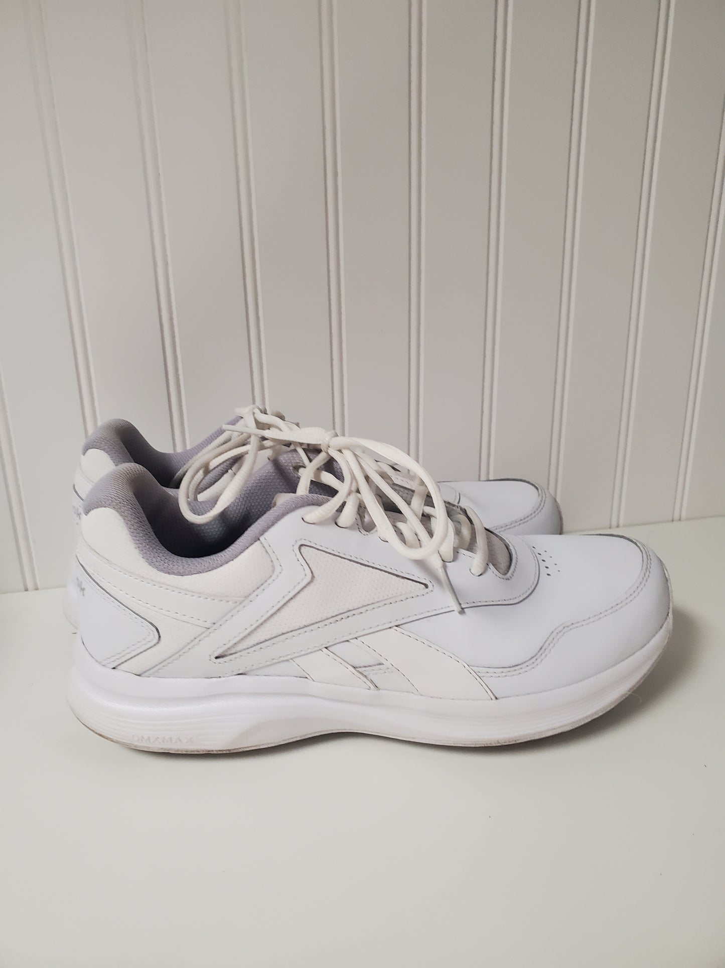 White Shoes Athletic Reebok, Size 10