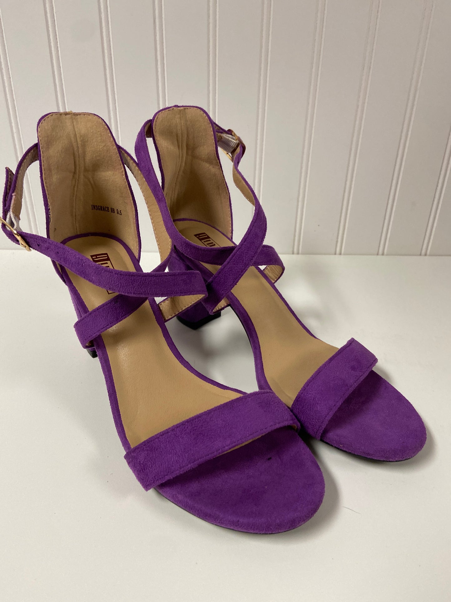 Purple Sandals Heels Block Clothes Mentor, Size 9.5