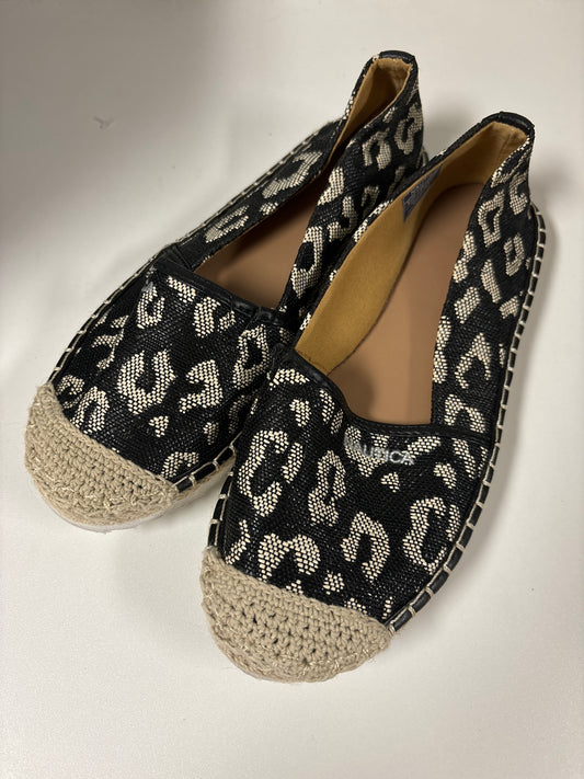 Animal Print Shoes Flats Nautica, Size 8