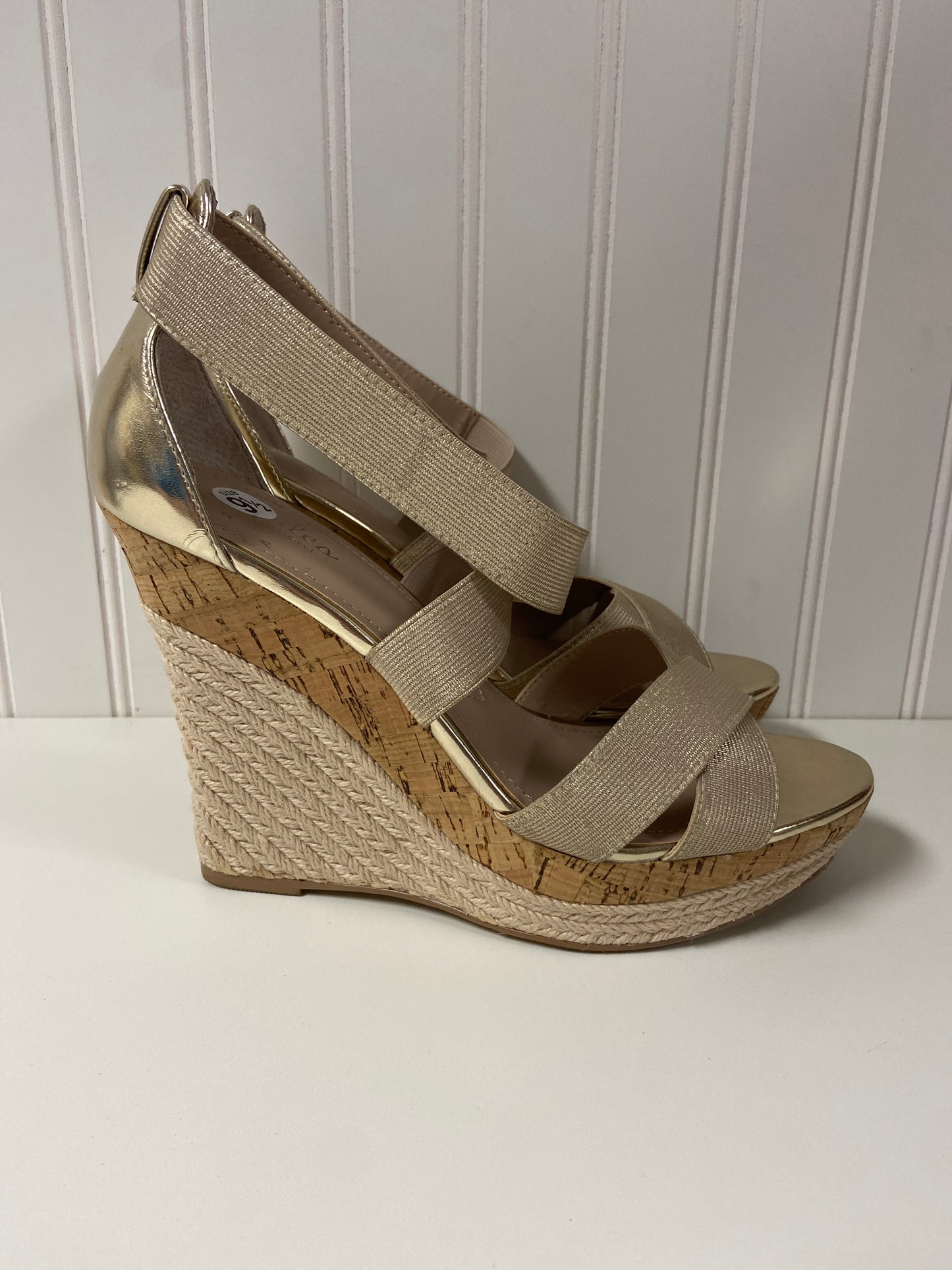 Sandals Heels Wedge By Charles By Charles David In Gold, Size: 9.5