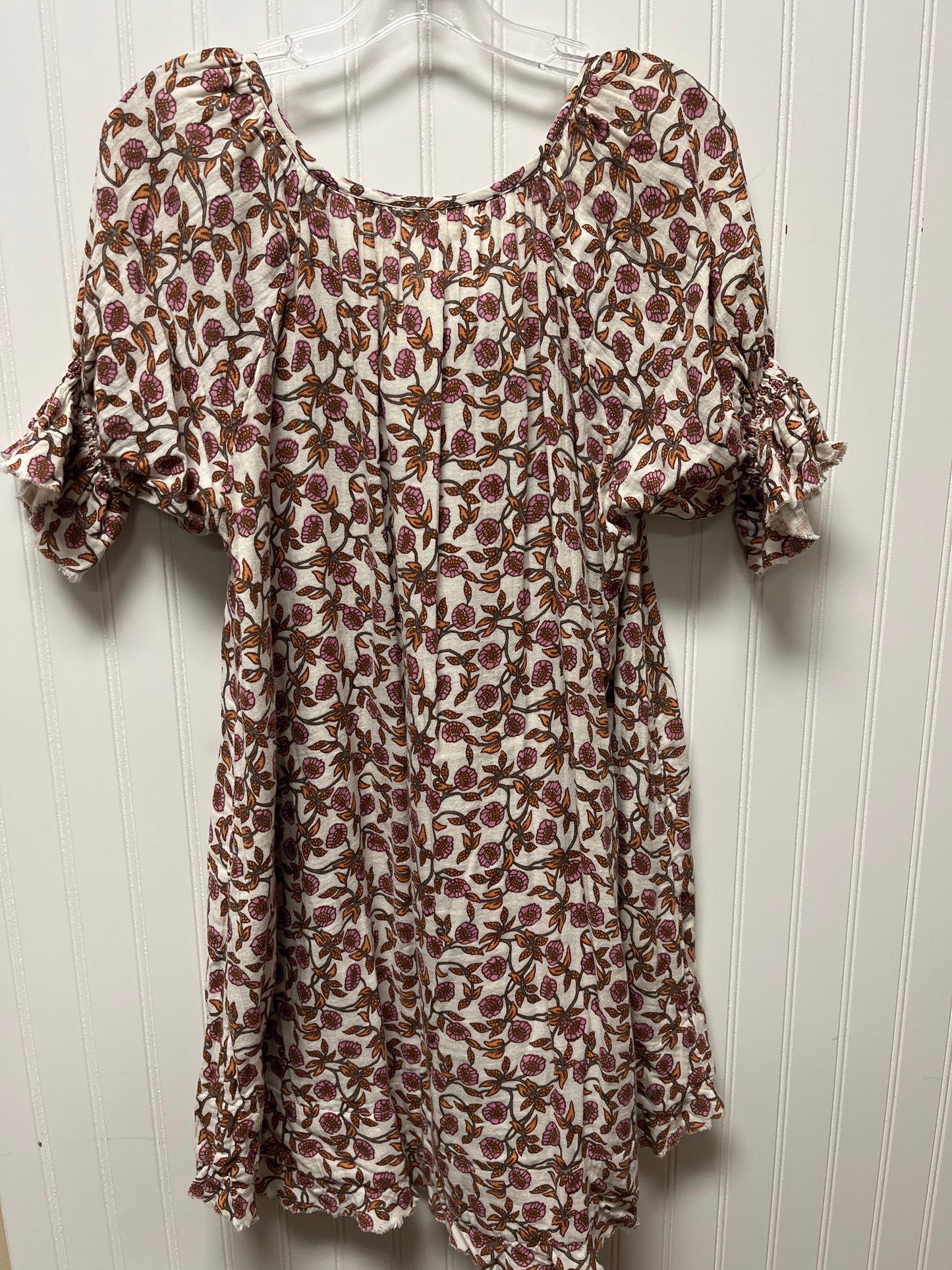 Dress Casual Short By Natural Life In Floral Print, Size: M