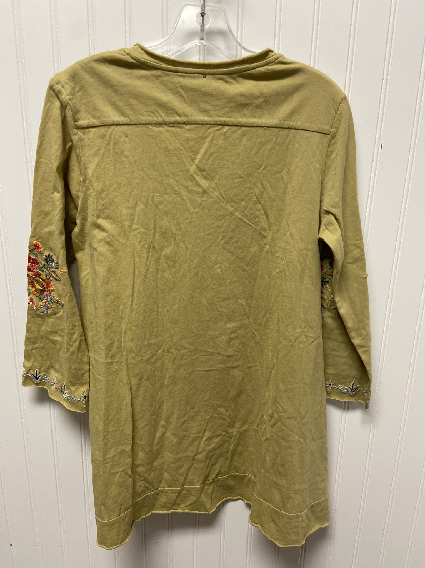 Top Long Sleeve By Clothes Mentor In Green, Size: S