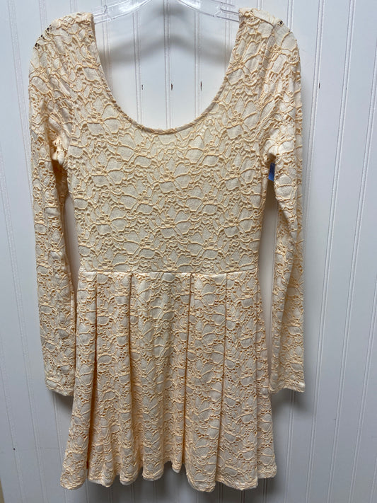 Dress Casual Short By Free People In Peach, Size: S