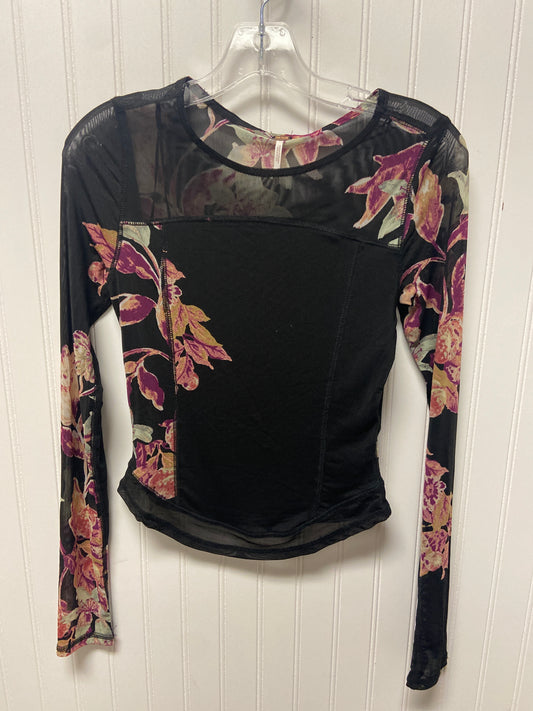 Top Long Sleeve By Free People In Black, Size: S