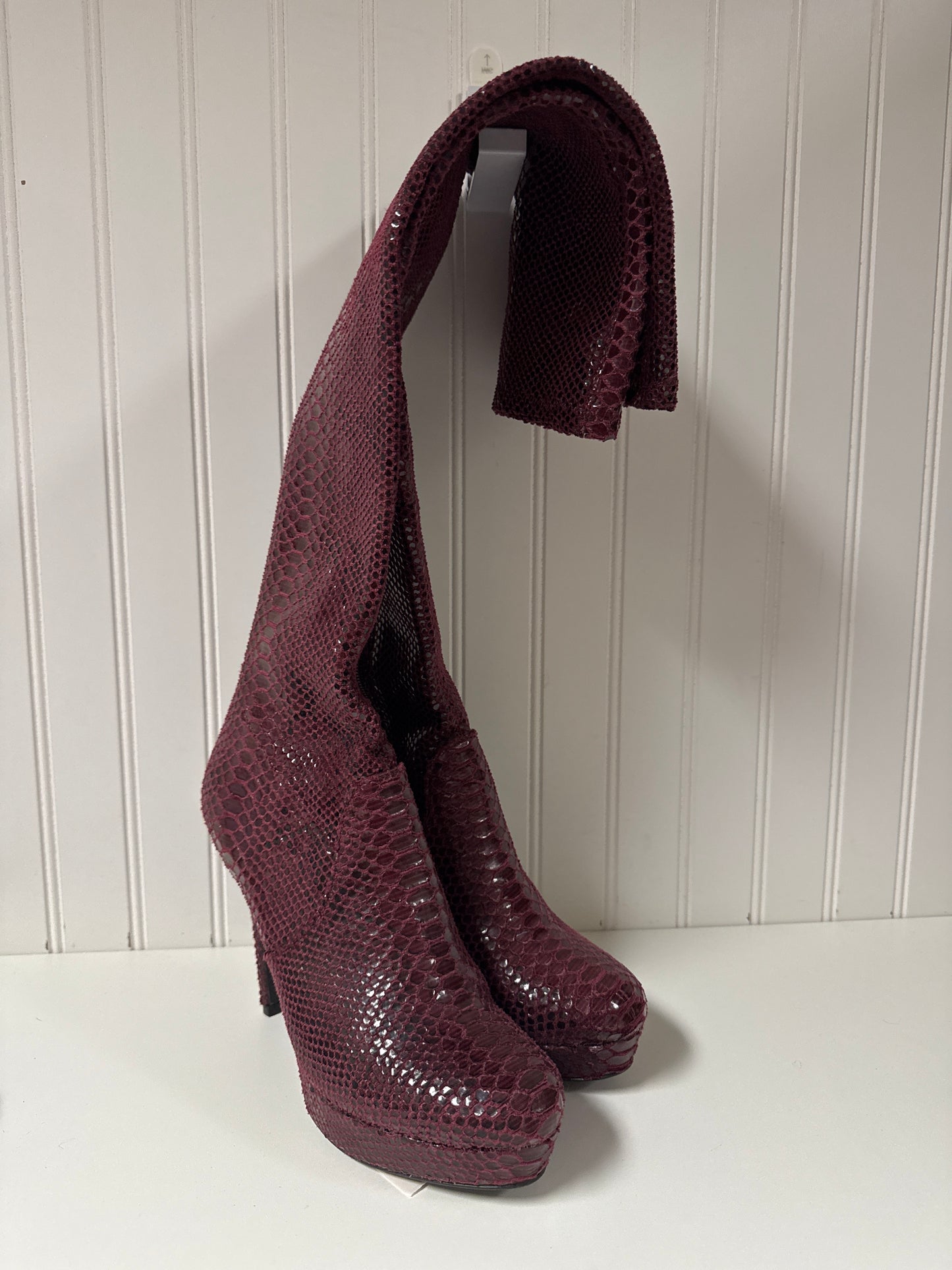 Boots Knee Heels By Thalia Sodi In Snakeskin Print, Size: 7.5