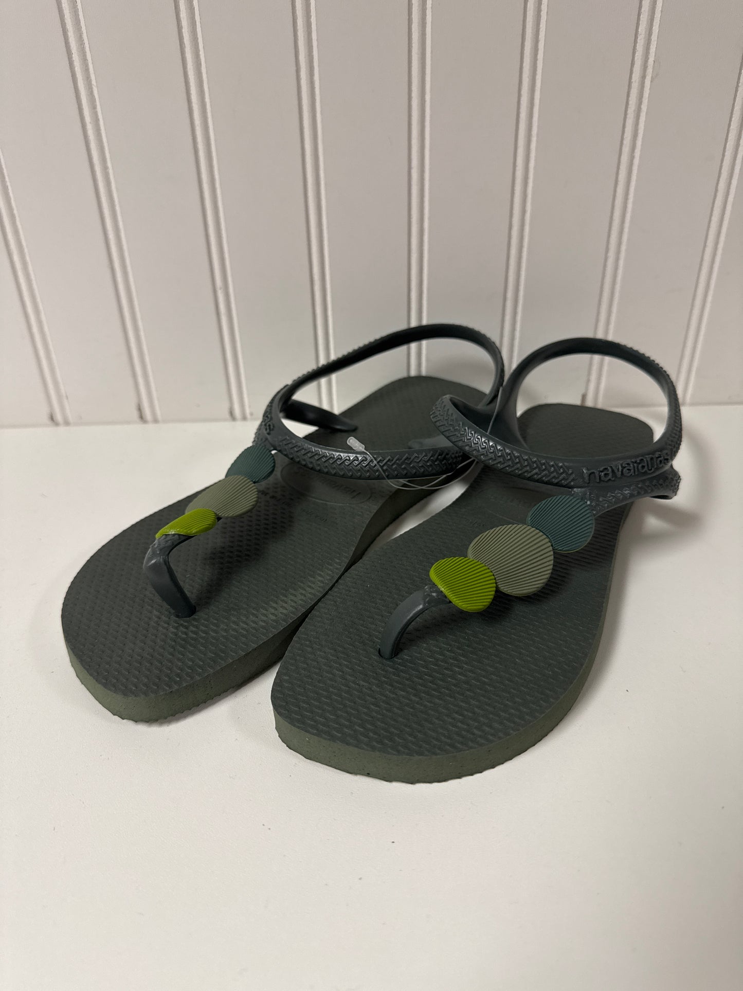 Sandals Flats By Havaianas In Green, Size: 6.5